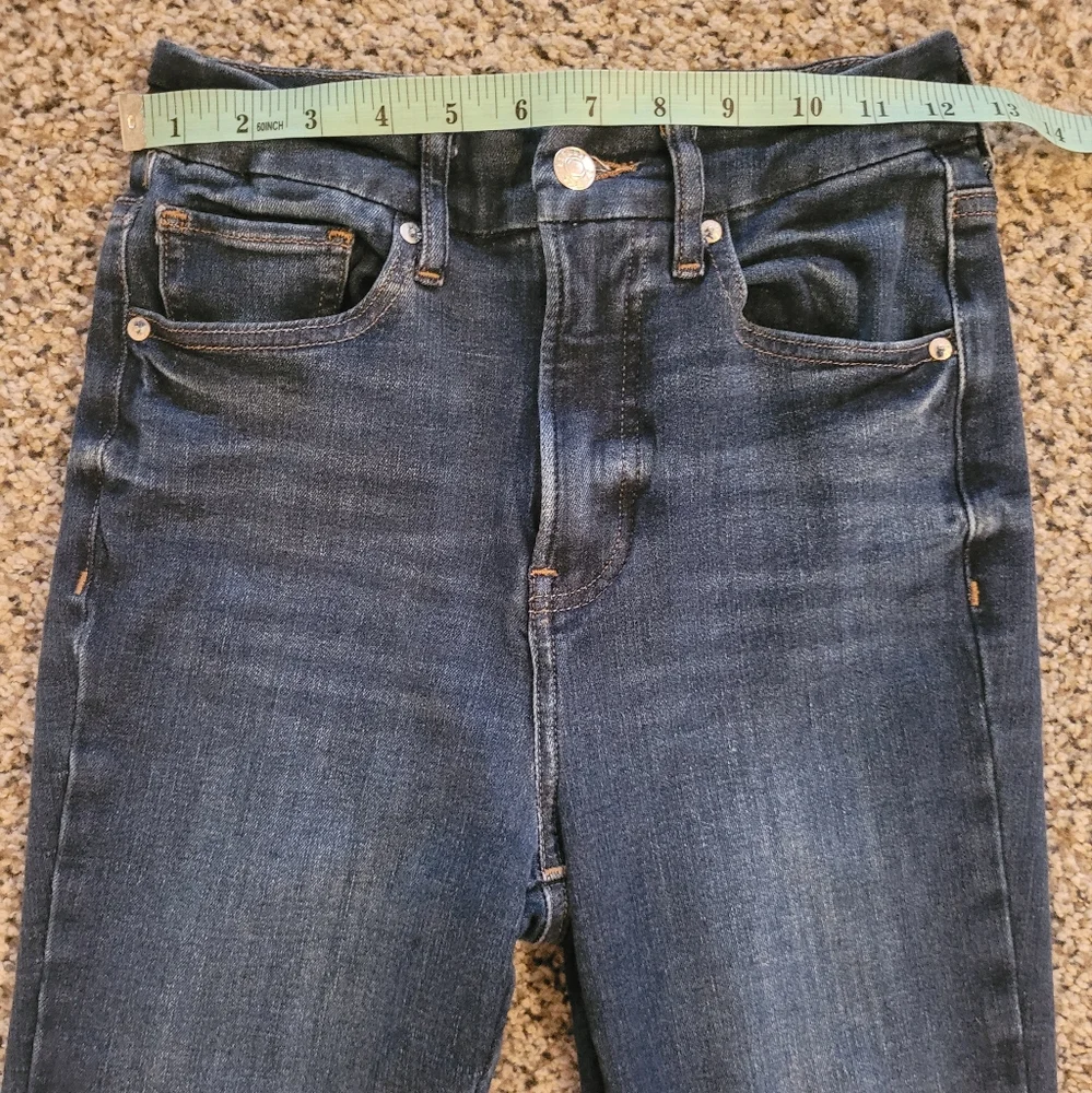 Express 90s Slim Super High Rise Jeans - Picture 4 of 9